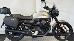 Moto Guzzi V7 Stone (2021 - 24) 