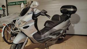 Piaggio X9 500 Evolution 