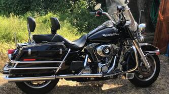 Harley-Davidson 1584 Road King (2006 - 07) - FLHR usata