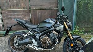 Honda CB 650 R E-Clutch (2024 - 25) 