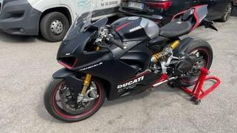 Ducati Panigale V2 Bayliss 1st Championship 20th Anniversary (2021 - 24) usata