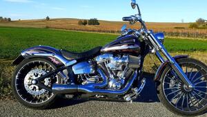 Harley-Davidson 1800 Breakout (2012 - 14) - FXSBSE 