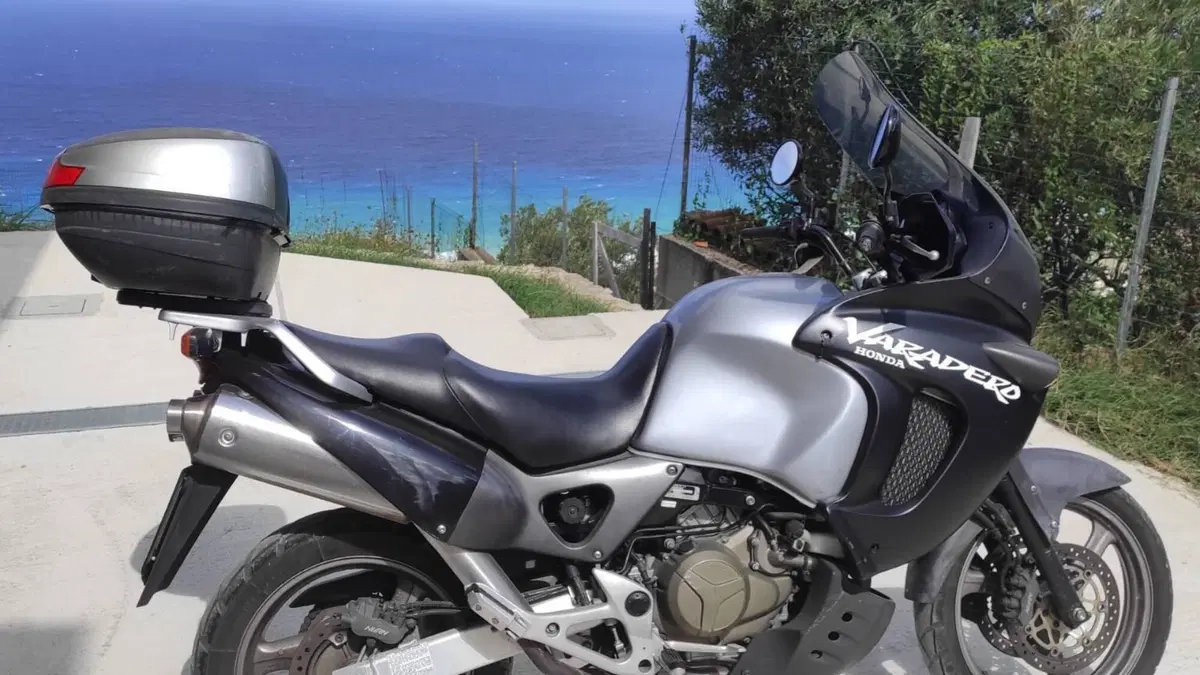 Honda Varadero 1000 (1999 - 02)  (2)