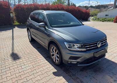 Volkswagen Tiguan Allspace 2.0 TDI SCR DSG 4MOTION Business BMT  usata