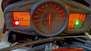 Suzuki GSR 600 (2006 - 11) 