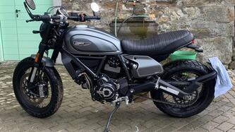 Ducati Scrambler 800 Night Shift (2021 - 22) usata