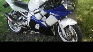 Yamaha YZF R6 (2001 - 02) 