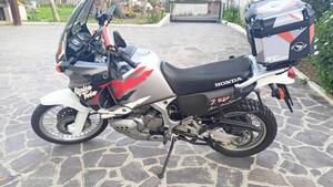 Honda Africa Twin XRV 750 (1996 - 02) 
