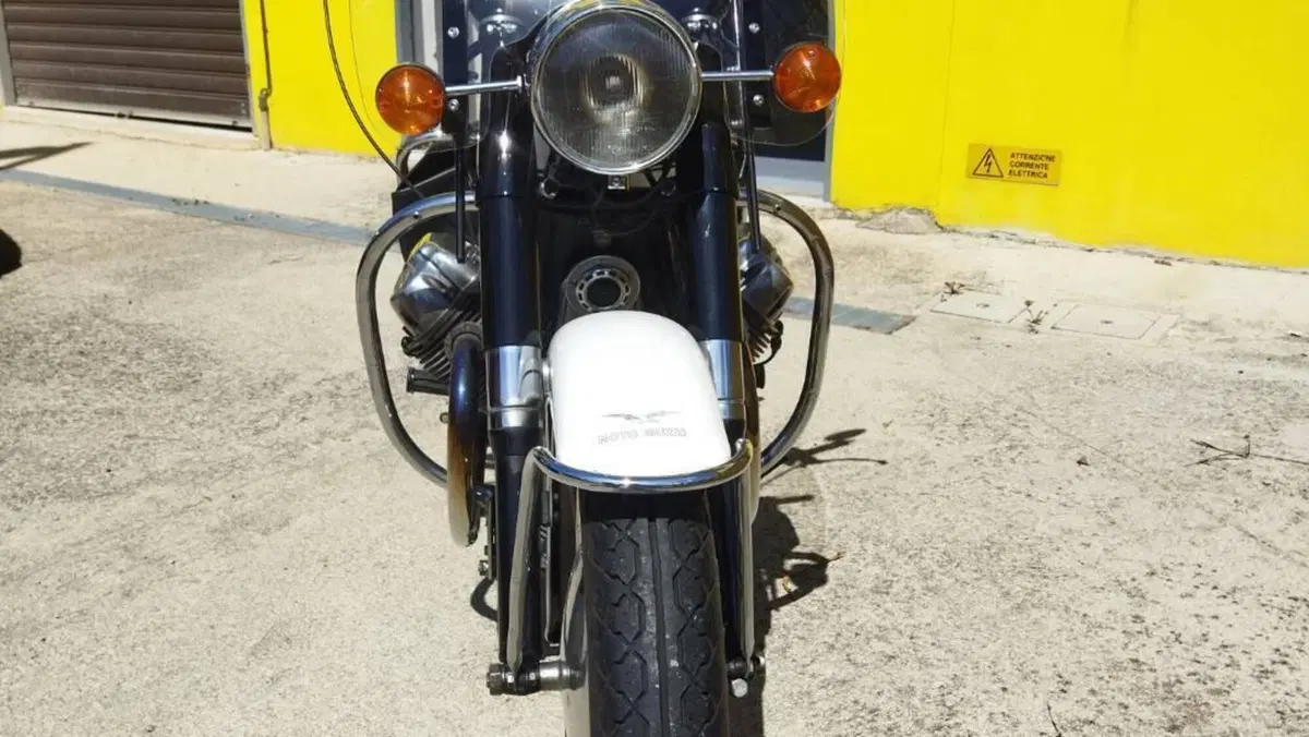 Moto Guzzi   (4)