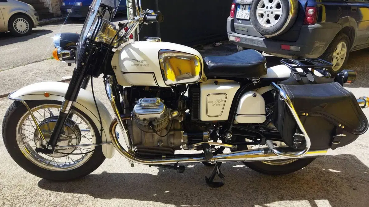 Moto Guzzi   (7)