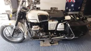 Moto Guzzi   (10)