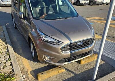 Ford Tourneo Connect 1.5 TDCi 120 CV aut. Titanium  usata