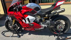 Ducati Panigale V4 R (2023 - 24) 