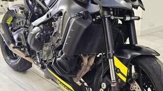 Yamaha MT-09 (2021 - 23) usata