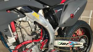 Honda CRF 450 R (2006) 