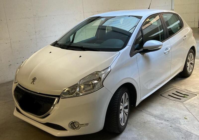 Peugeot 208 82 5 porte Active 