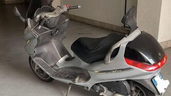 Piaggio X8 200 usata