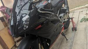 Aprilia RSV 1000 R (2006 - 09) 