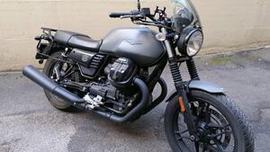 Moto Guzzi V7 III Stone (2017 - 20) 