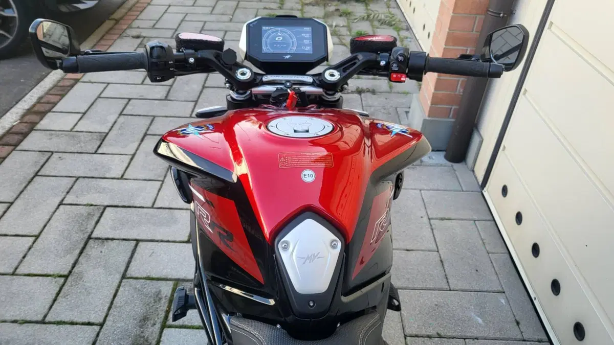 MV Agusta Dragster 800 RR SCS (2021 - 25)  (6)
