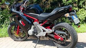 Kawasaki ER-6F (2006 - 08) 