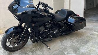 Harley-Davidson Road Glide ST (2022 - 23) usata