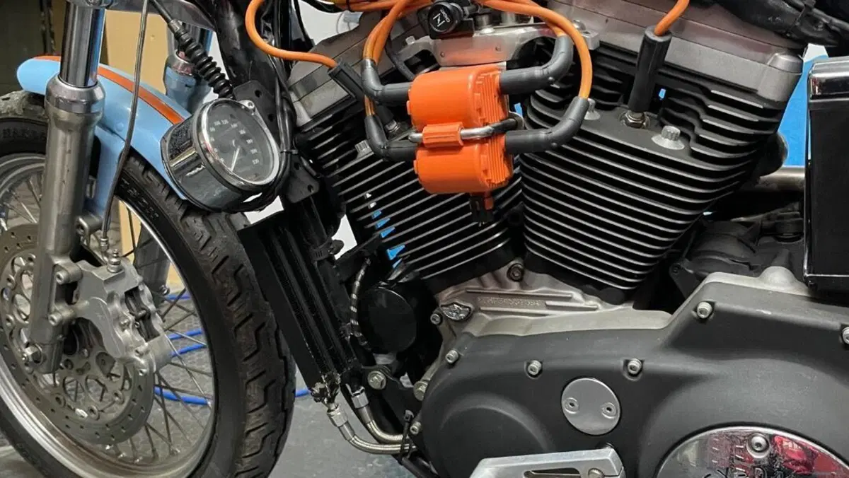 Harley-Davidson 1200 Sport (2001 - 03) - XL 1200S  (12)