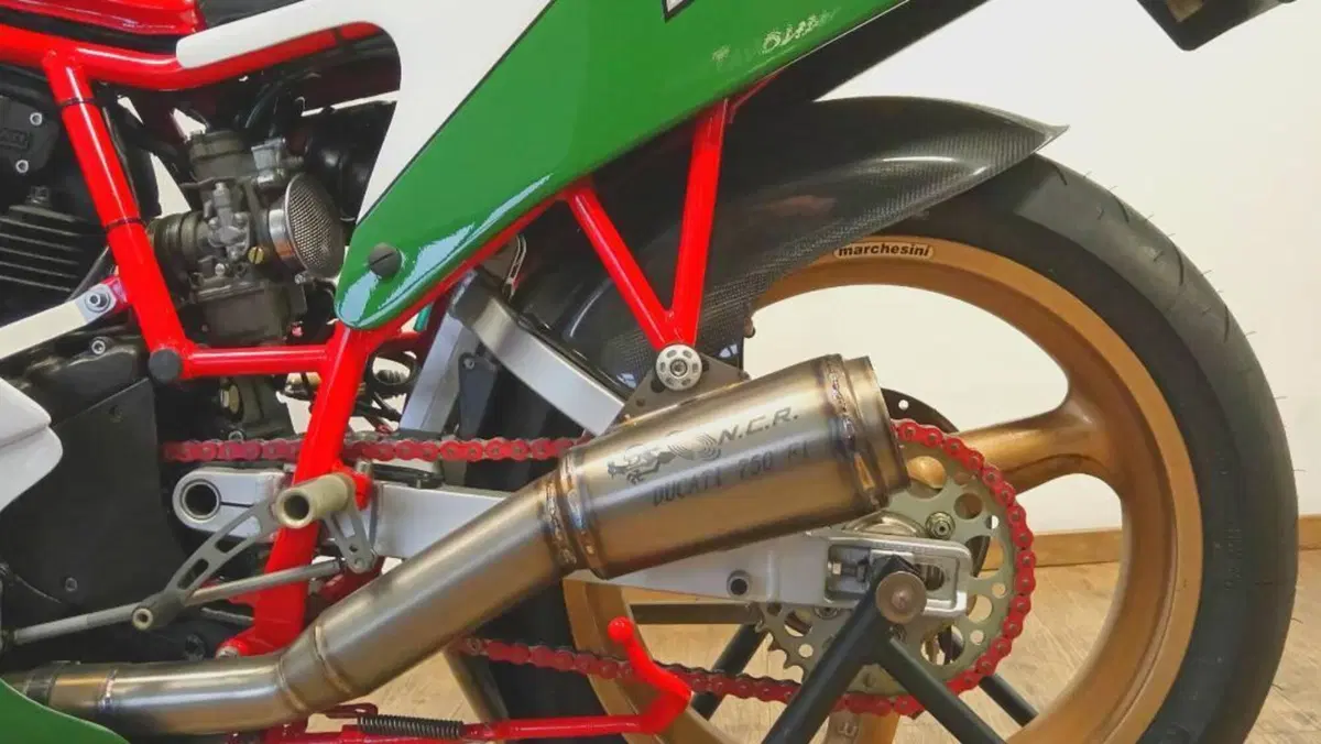 Ducati   (2)