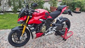 Ducati Streetfighter V4 1100 S (2021 - 22) 