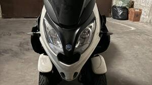 Piaggio MP3 300 Sport ABS Hpe (2021 - 24) 