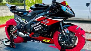 Yamaha YZF R6 (2006 - 07) 