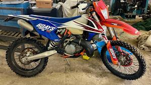 KTM 250 EXC TPI Six Days (2018) 