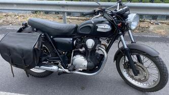 Kawasaki W 650 (1999 - 00) usata