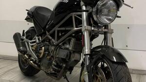 Ducati Monster 900 I.E. (1999 - 02) 