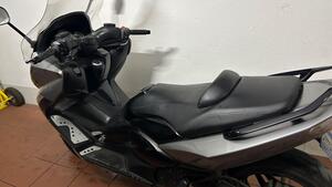 Yamaha T-Max 500 Tech Max (2011 - 13) 
