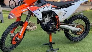KTM 250 SX-F (2023) 