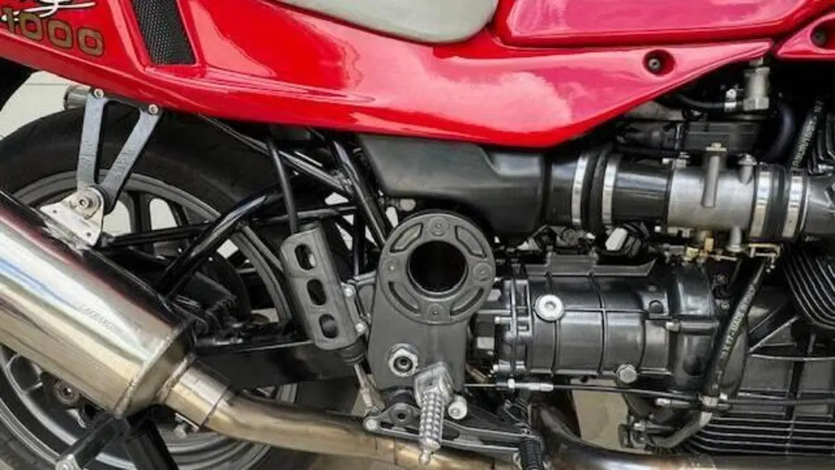 Moto Guzzi   (10)