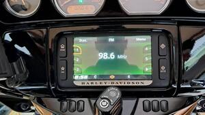 Harley-Davidson 107 Street Glide (2017 - 19) - FLHX 