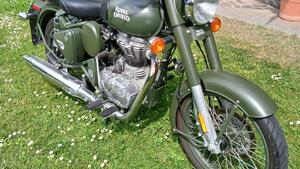 Royal Enfield Classic 500 EFI Battle Green (2017 - 20) 