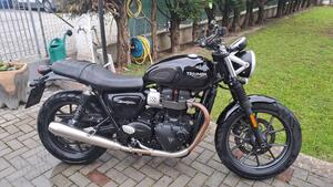 Triumph Street Twin 900 (2017 - 18) 