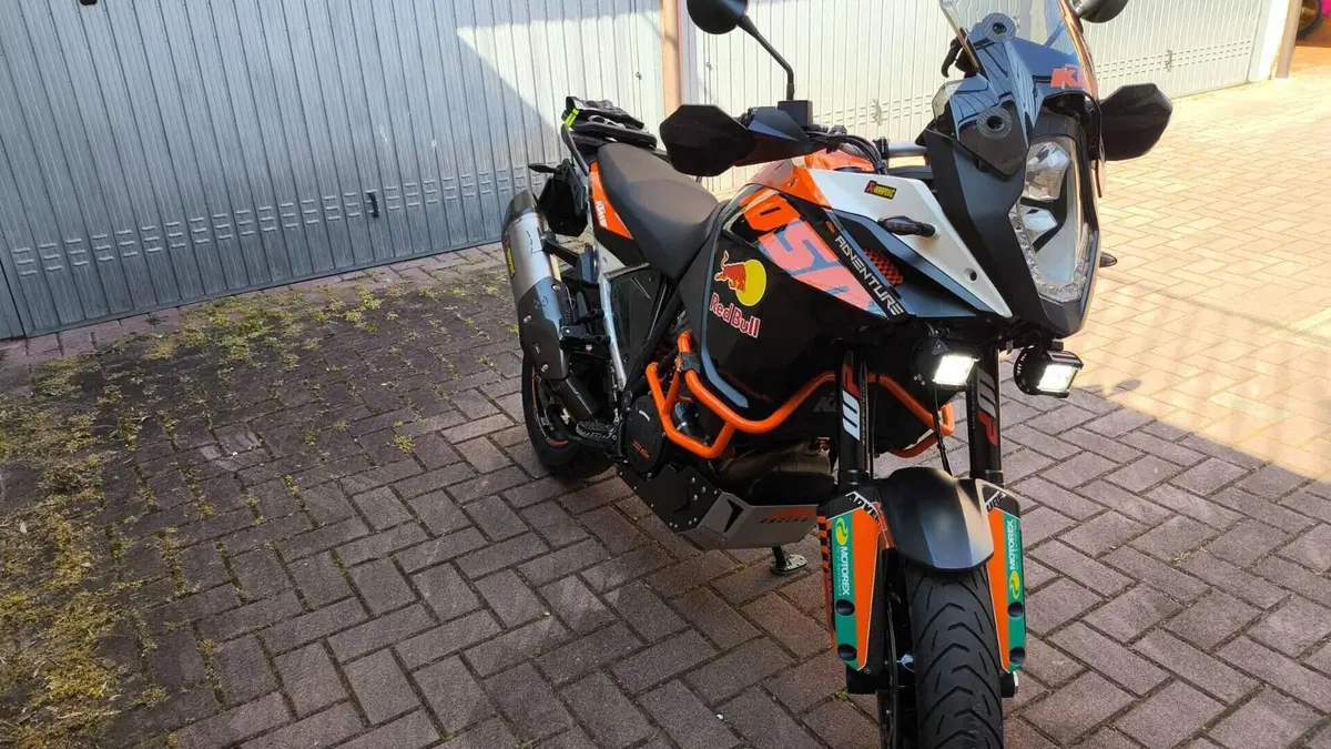 KTM 1050 Adventure (2015 - 16)  (2)