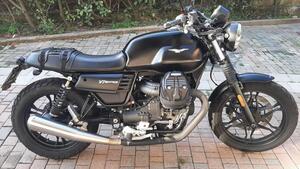 Moto Guzzi V7 III Stone (2017 - 20) 