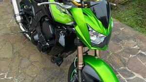 Kawasaki Z 750 R (2011 - 14) 