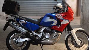 Honda Africa Twin XRV 750 (1996 - 02) 
