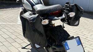 Ducati Scrambler 800 Icon Dark (2021 - 22) 