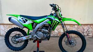 Kawasaki KX 250 F (2022) 
