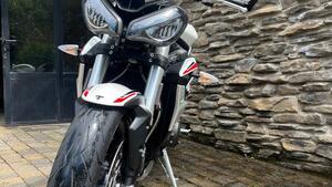 Triumph Street Triple S (2020 - 23) 