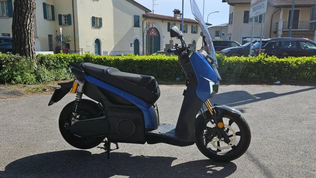 Seat MÓ 125 Performance (2022 - 26)  (9)