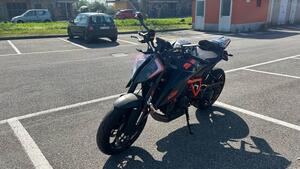 KTM 1290 Super Duke R (2022 - 23) 