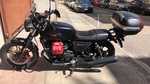 Moto Guzzi V7 III Carbon (2018 - 20) 